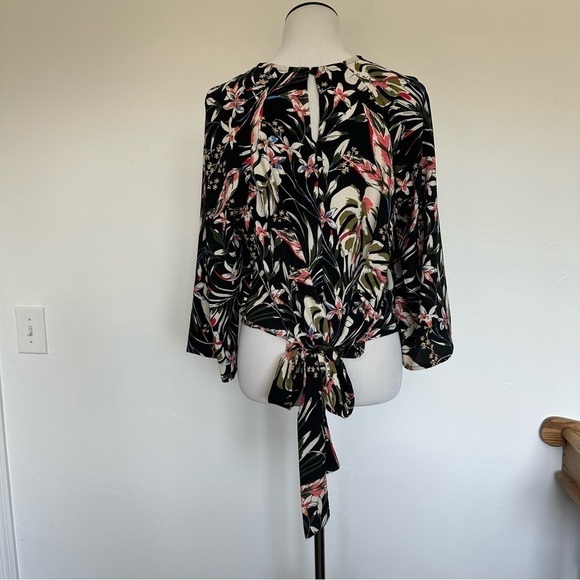 Code x Mode floral Hawaiian top - Picture 7 of 14